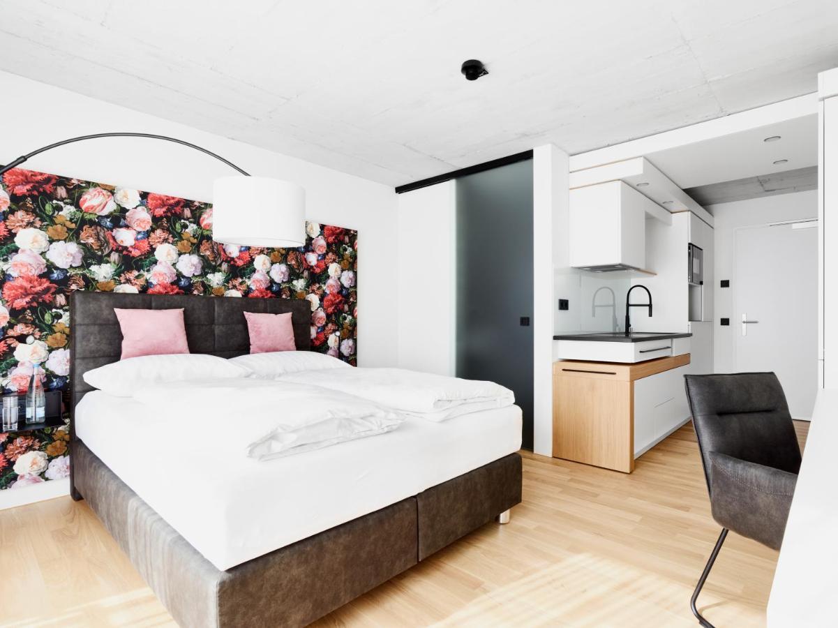 Livisit Bergapartments Stuttgart Eksteriør bilde